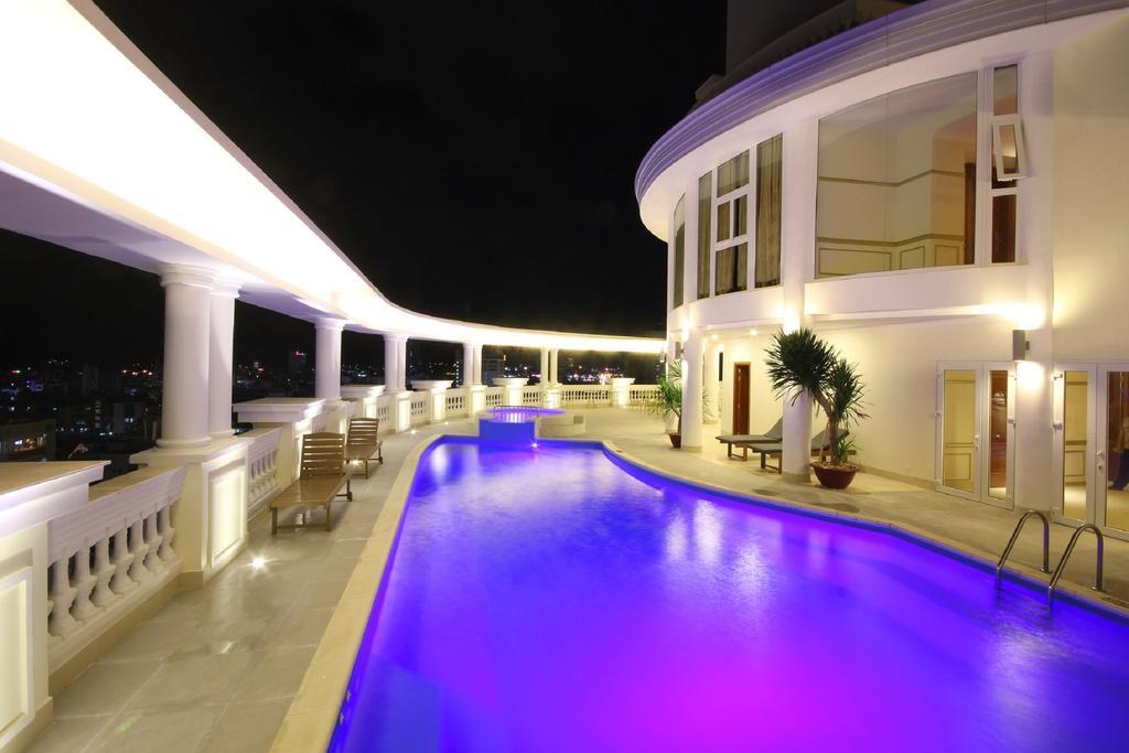 Nha Trang Palace Hotel מראה חיצוני תמונה