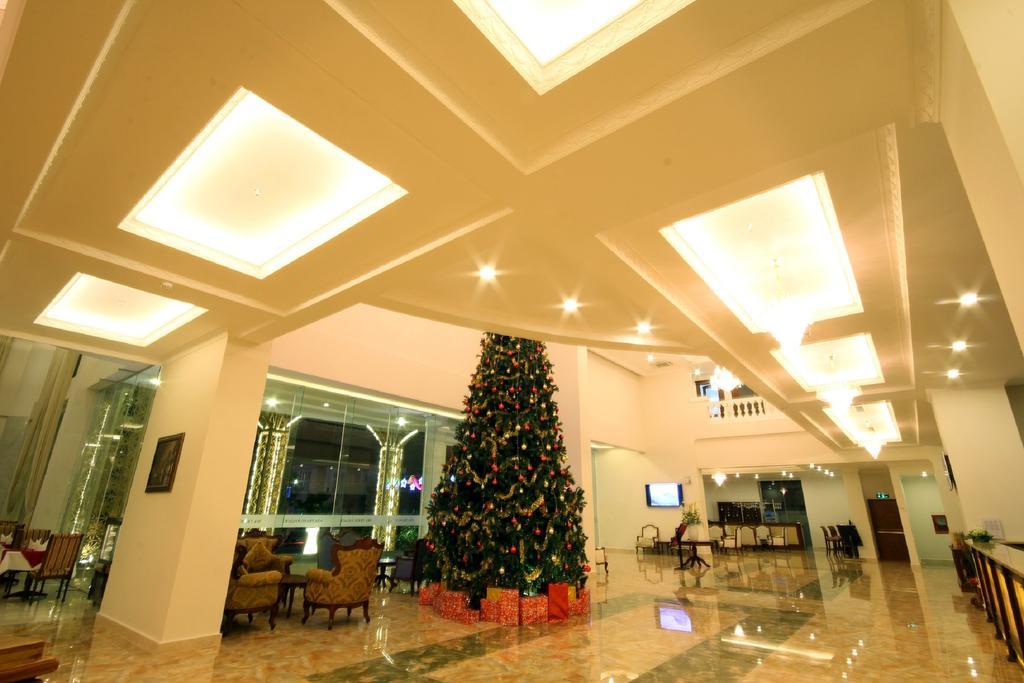 Nha Trang Palace Hotel מראה חיצוני תמונה