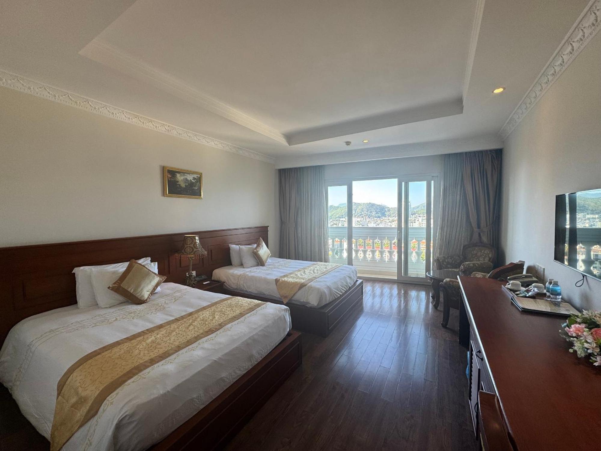 Nha Trang Palace Hotel מראה חיצוני תמונה