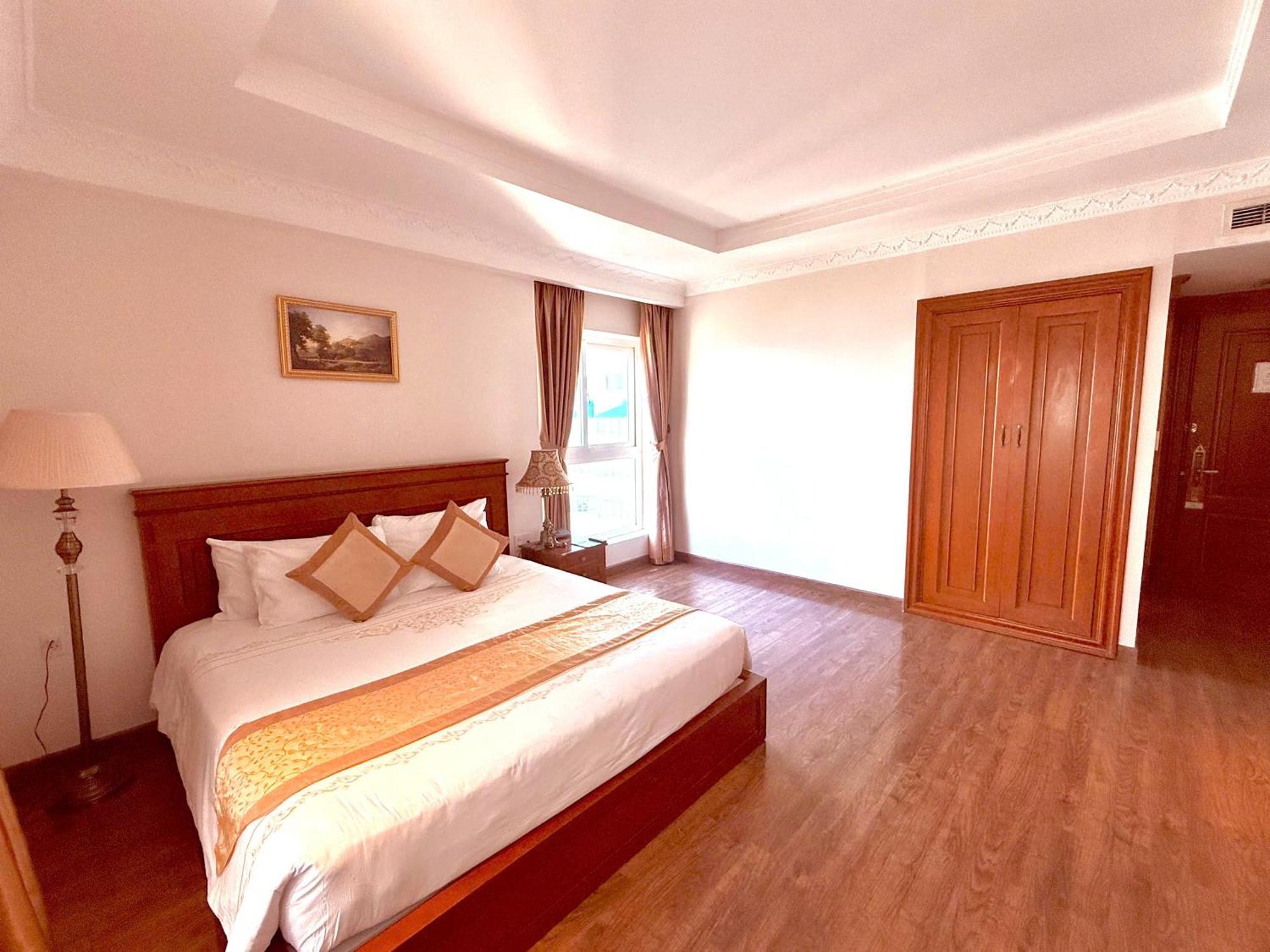Nha Trang Palace Hotel מראה חיצוני תמונה