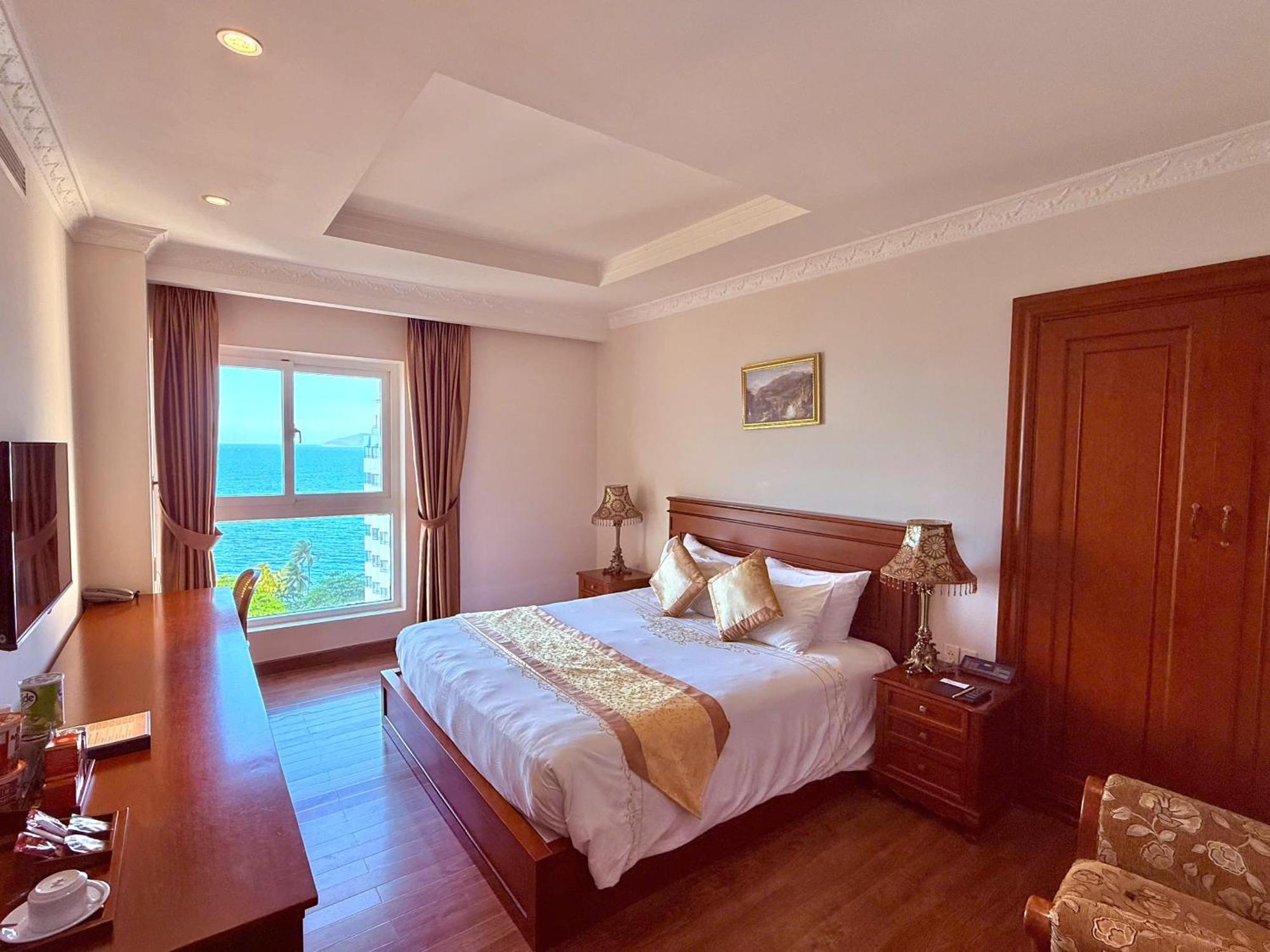 Nha Trang Palace Hotel מראה חיצוני תמונה