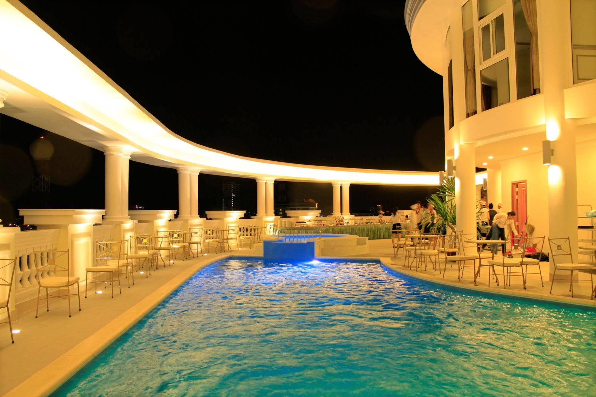Nha Trang Palace Hotel מראה חיצוני תמונה