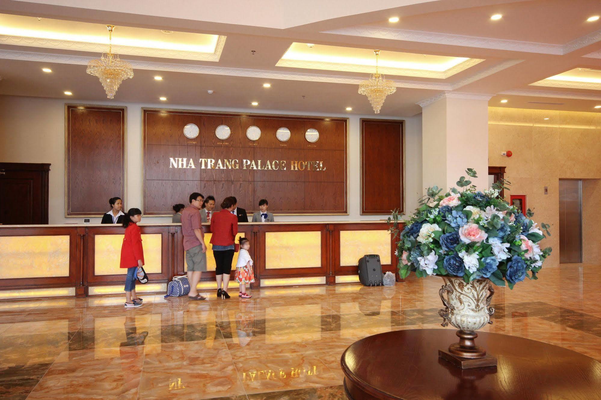 Nha Trang Palace Hotel מראה חיצוני תמונה