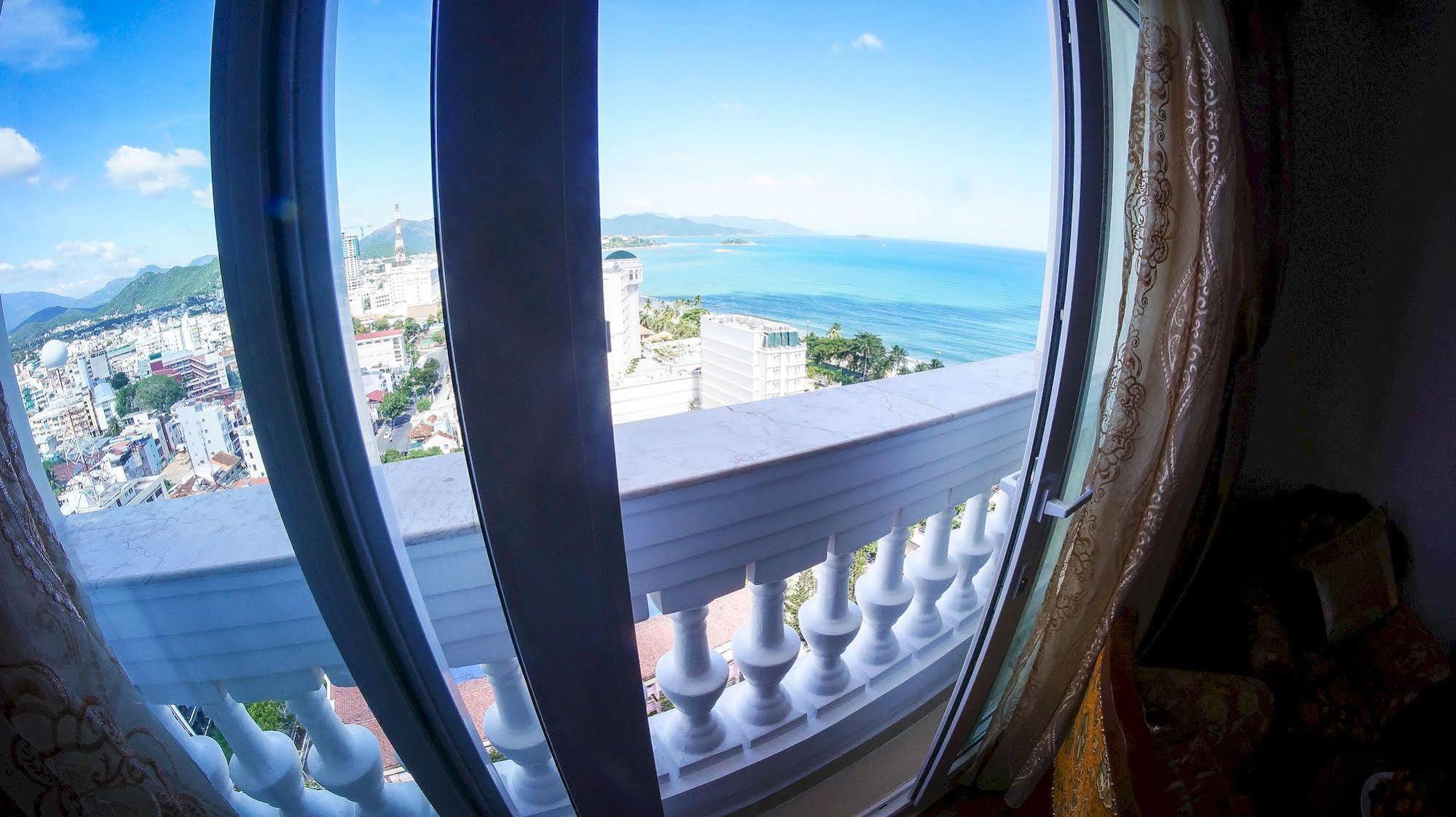 Nha Trang Palace Hotel מראה חיצוני תמונה